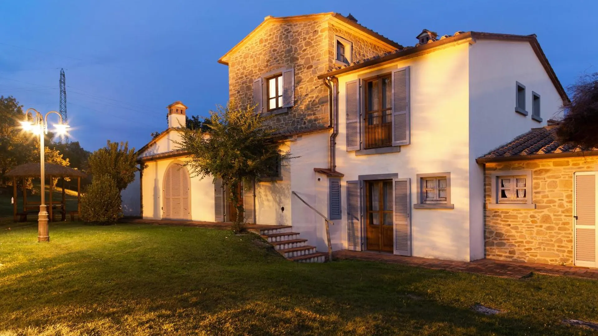 Casa di campagna NaTourOasi agriturismo Affittacamere Monte San Savino